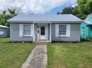 1607 E Stayton Ave, Victoria, TX 77901