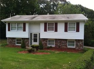 115 Shepard Dr, Pittsburgh, PA 15239