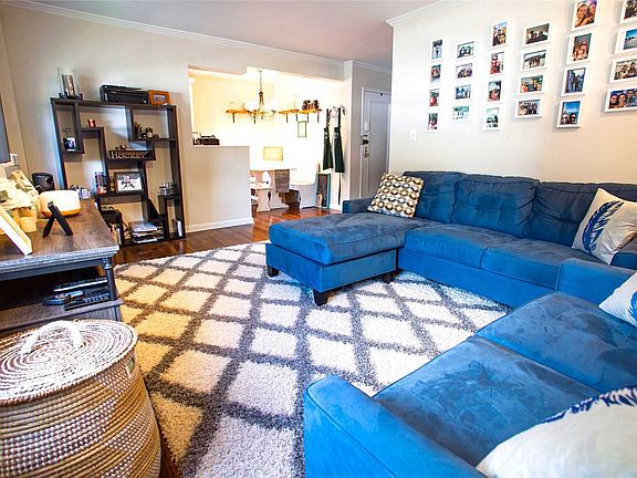2nd image of 19 Edwards St APT 2E