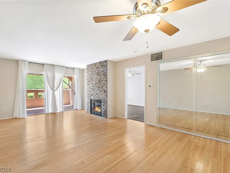 1901 Rio Canyon Ct #102 — Photo 8