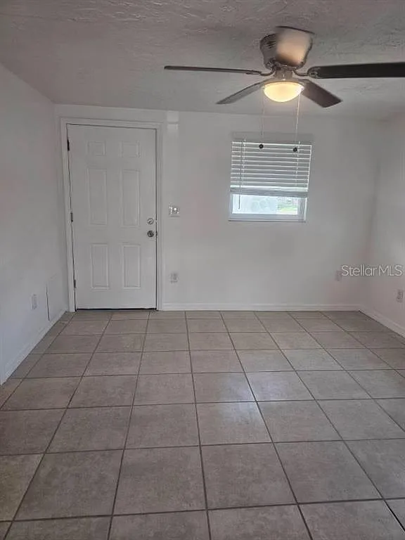 1 bed, 1.0 bath, 630 sqft, $975 — Photo 3