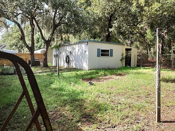 4th image of 8414 S Lake Consuella Dr