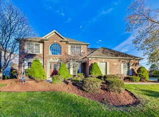 3460 Redwing Dr, Naperville, IL 60564