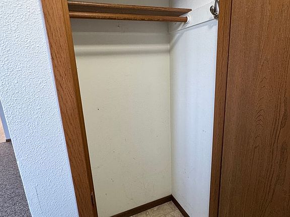 5th image of 301 15th St NE #3