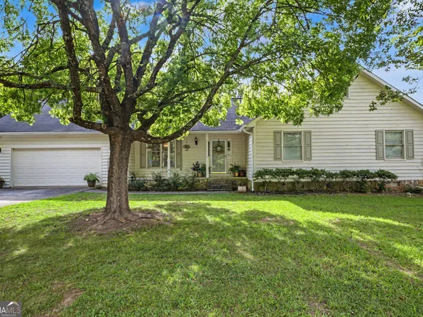 1728 Honeybee Creek Dr, Griffin, GA 30224