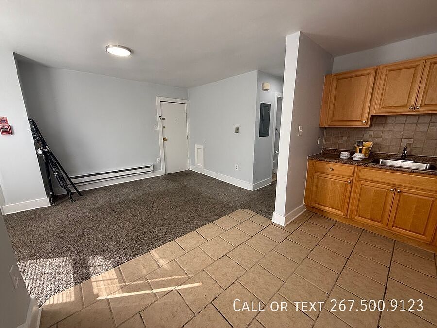 1st image of 241 W Queen Ln