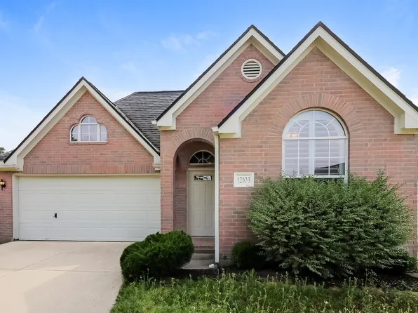 12103 Lakewood Villa Dr, Tomball, TX 77377