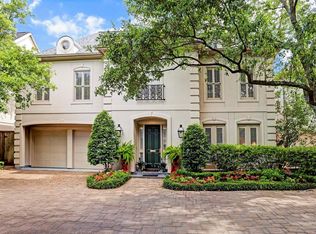 15 E Briar Hollow Ln, Houston, TX 77027