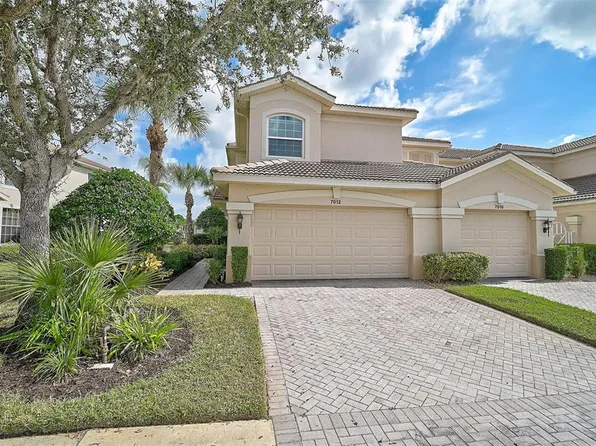 7012 Prosperity Cir #706, Sarasota, FL 34238