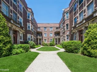 832 E Hyde Park Blvd UNIT 1, Chicago, IL 60615