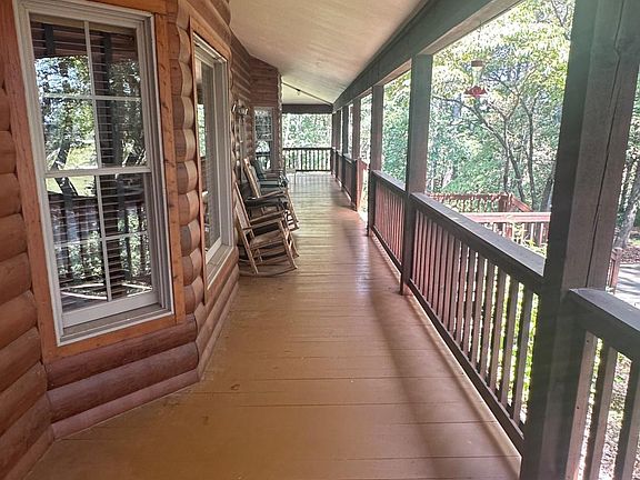 5th image of 8275 Pea Ridge Rd