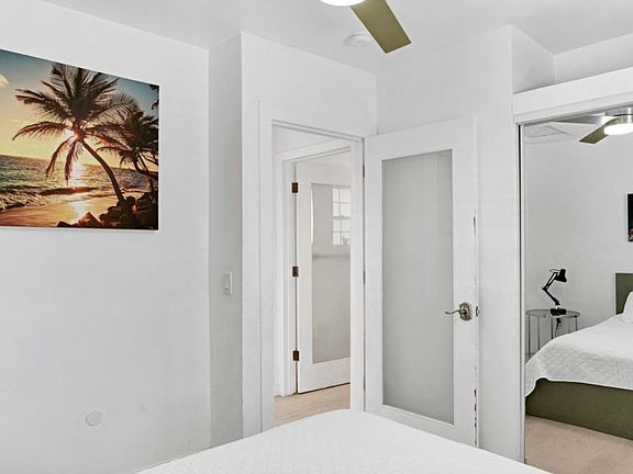 2nd image of 2608 Overland Ave