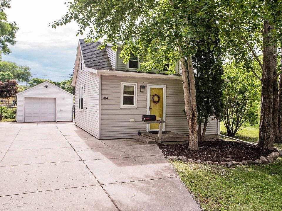 1st image of 914 N Aurdal Ave