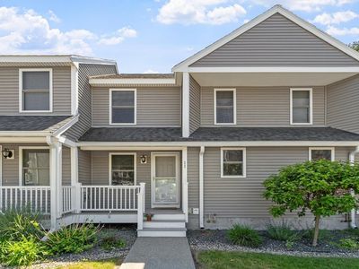 11 Sycamore Dr Unit 11, Leominster, MA, 01453