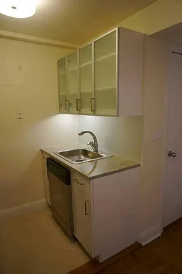 Rented by Living New York | media 17