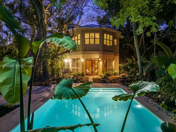 2330 Overbrook St, Miami, FL 33133