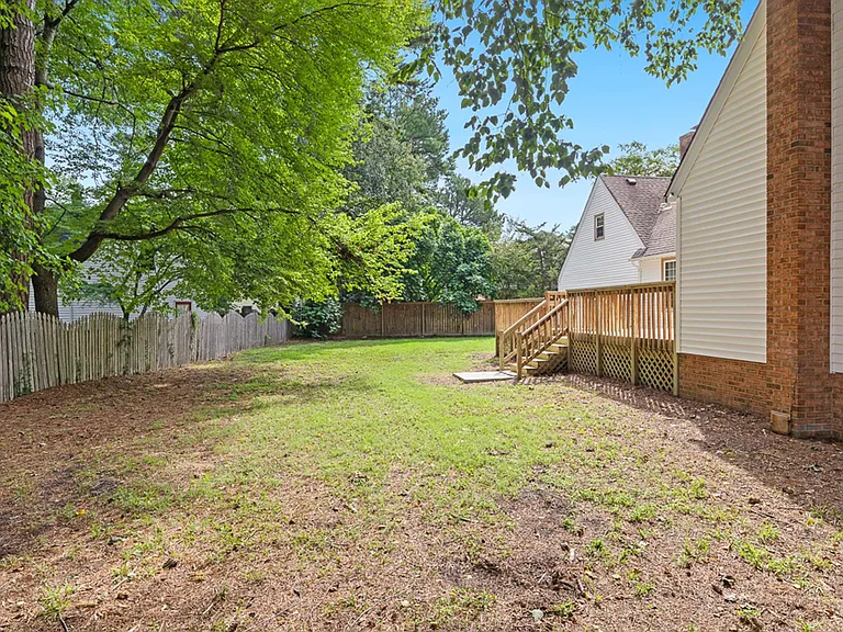 512 Bonsack Ct — Photo 49