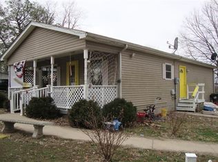 426 N Ewing St, Brownstown, IN 47220