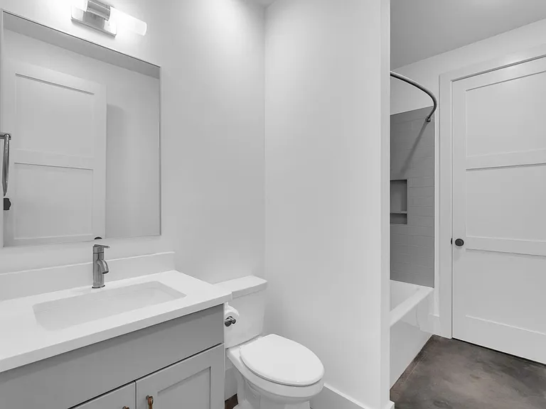 708 Anderson Rd — Photo 5