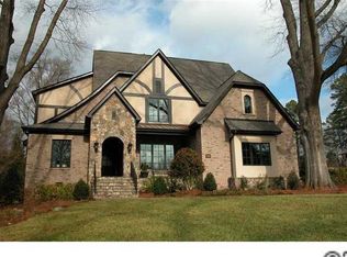 2146 Brookwood Rd, Charlotte, NC 28211