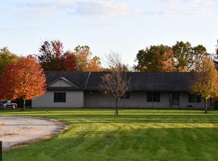 7555 W Farmer Rd, Verona, IL 60479