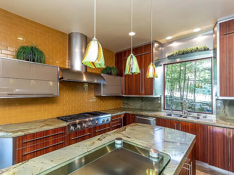 2515 Ridgegate Row — Photo 3
