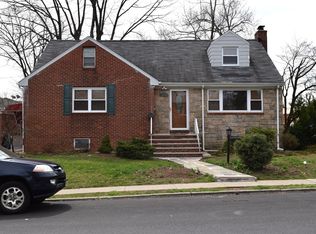 354 Westview Ave, Fort Lee, NJ 07024