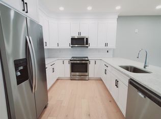 492 Glenbrook Rd UNIT 8, Stamford, CT 06906