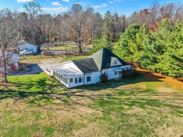 2761 State Road 45, Nashville, IN 47448