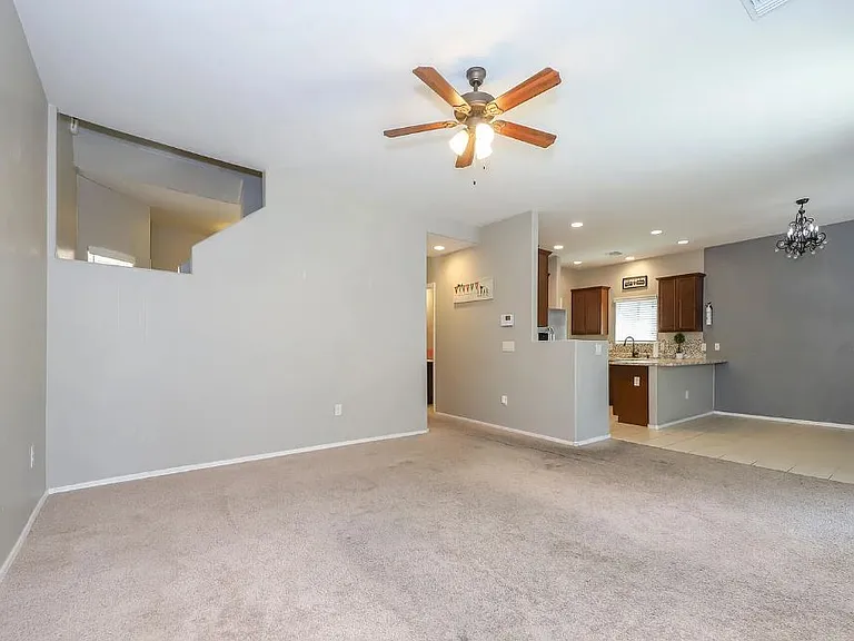 8754 N Mugho Pine Trl — Photo 10