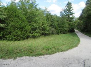 21648 E Holiday Rd, Texico, IL 62889