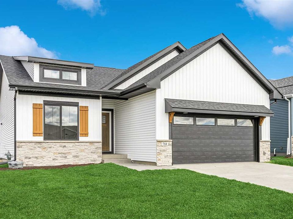 1st image of 744 Kohl Dr