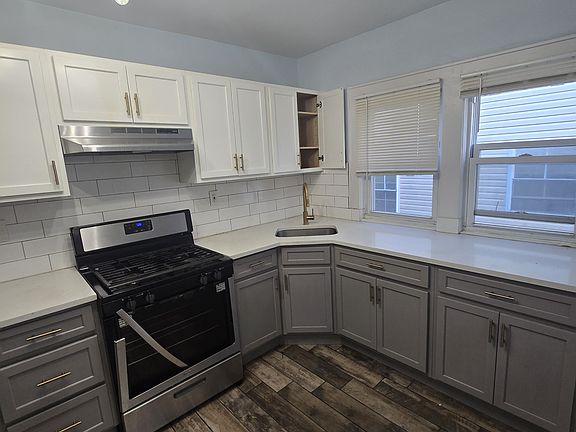 2nd image of 84-86 Long St #2B