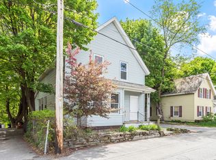 15 Redman Pl, Fitchburg, MA 01420