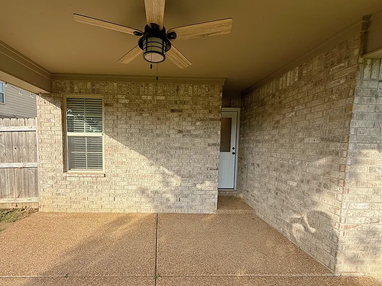 3543 Marion Ln — Photo 16