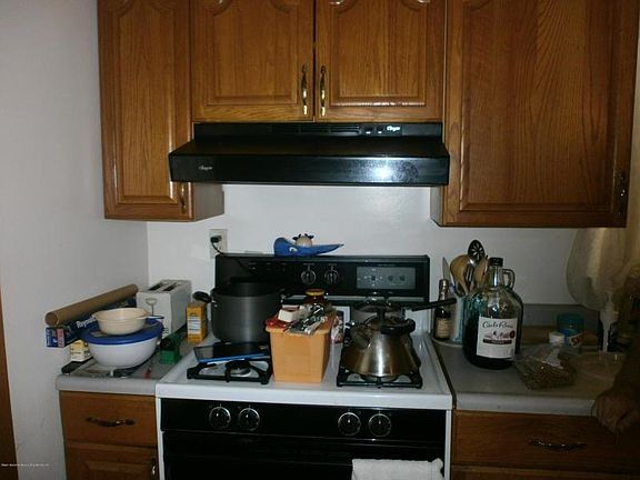 3rd image of 346 Heberton Ave