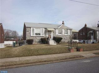 7606 Revere St, Philadelphia, PA 19152