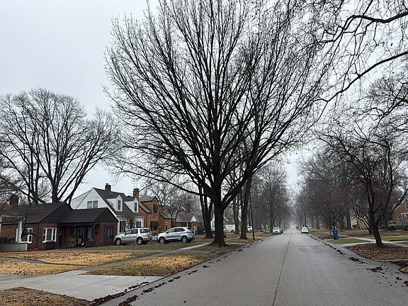 4th image of 2016 S Walnut St