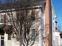 2nd image of 467 Manor St