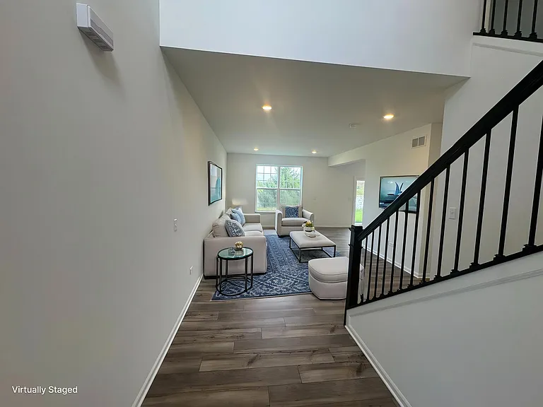 7714 Nightshade Ln — Photo 4