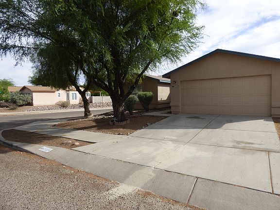 2nd image of 8799 E Squaw Peak Dr