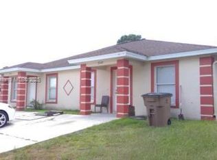 5241/5243 28th St SW, Lehigh Acres, FL 33973