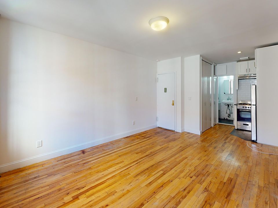 2nd image of 330 E 74th St APT 2A