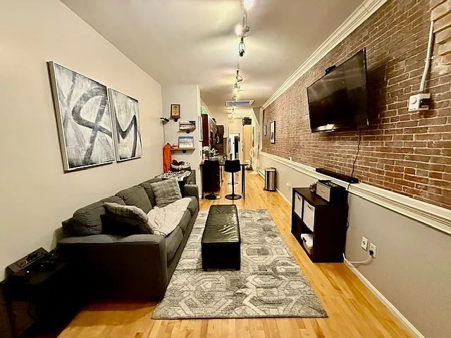 88 Prince St #1A