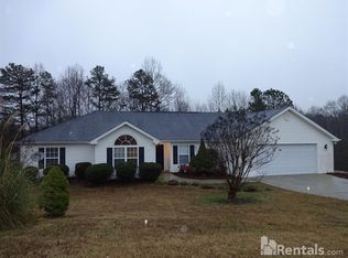 4512 Nohl Crest Dr, Flowery Branch, GA 30542