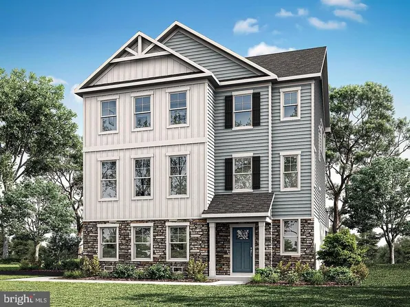 725 Nollmeyer Rd, Middle River, MD 21220