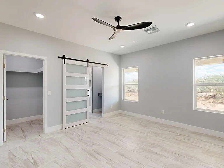 7095 W Los Reales Rd — Photo 21