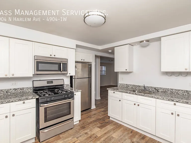 4904 N Harlem Ave #1W — Photo 2