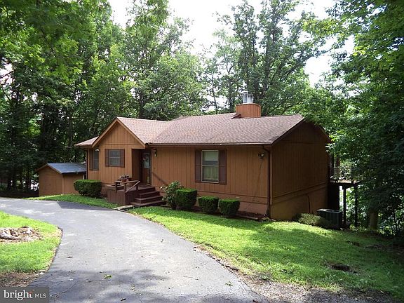 2nd image of 2175 Lakeside Dr