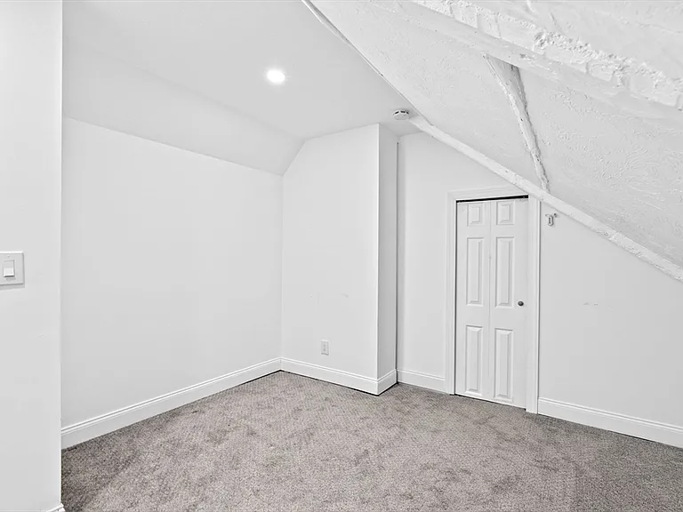 151 Hull St #1 — Photo 16
